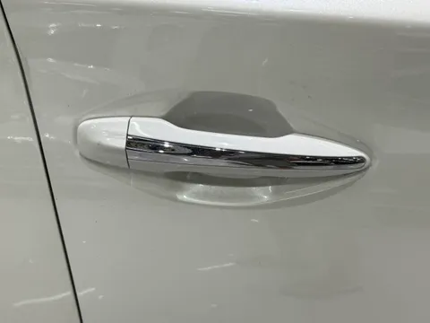 Infiniti Q50L