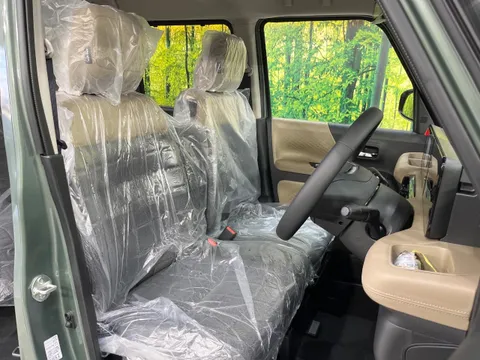 Mitsubishi Delica Mini