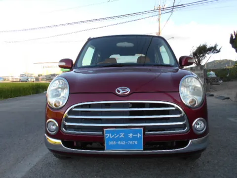Daihatsu Mira Gino
