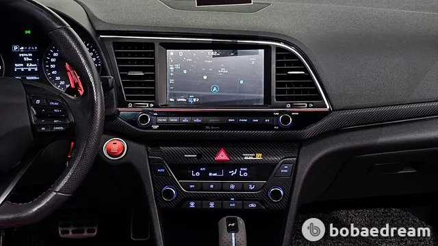 Hyundai Elantra (Avante)