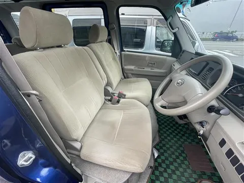 Daihatsu Atrai Wagon