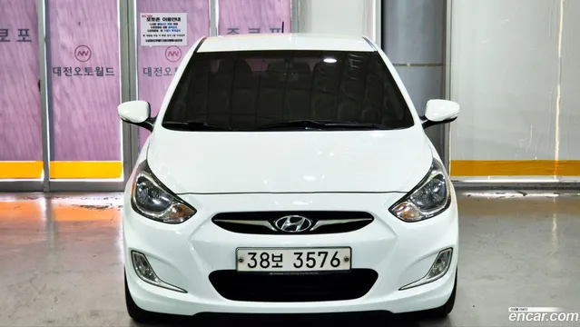 Hyundai Accent