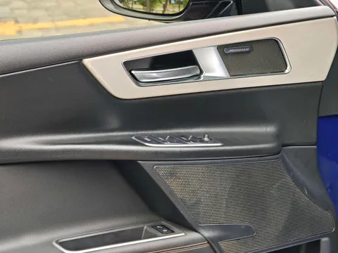 Jaguar XEL