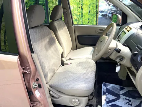 Nissan Otti