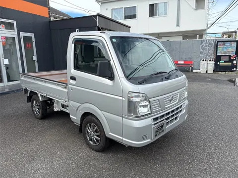 Nissan Clipper Truck
