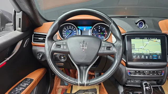 Maserati Ghibli