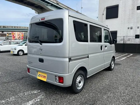 Nissan Clipper