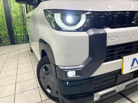 Mitsubishi Delica Mini