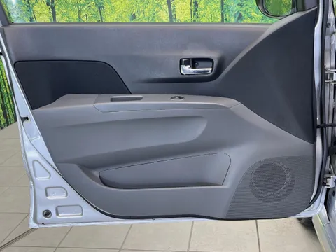 Daihatsu Mira Custom