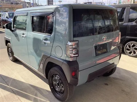 Daihatsu Taft