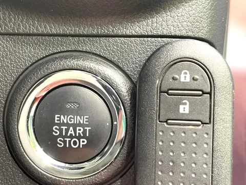 Daihatsu Mira Tocot