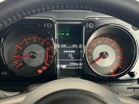 Suzuki Jimny Sierra