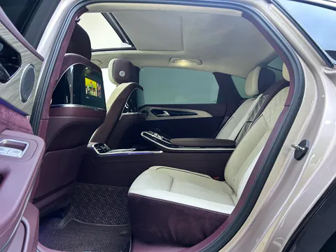 Hongqi H9