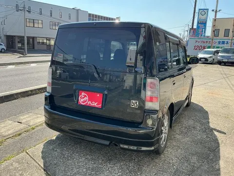 Toyota bB