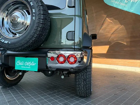 Suzuki Jimny Sierra