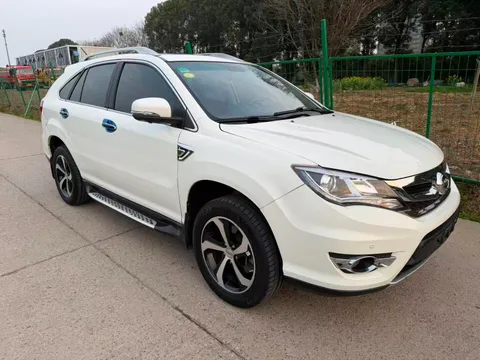 BYD S7