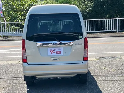 Subaru Sambar Van