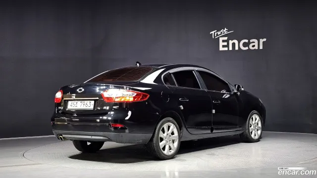 Renault SM3