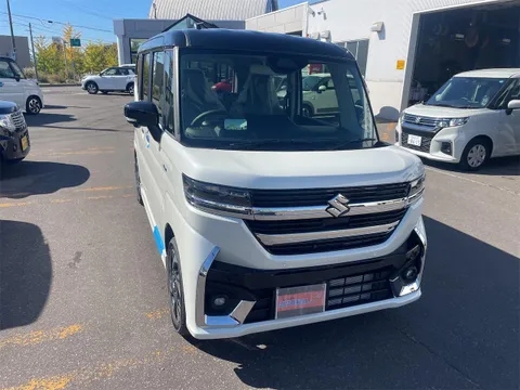 Suzuki Spacia Custom