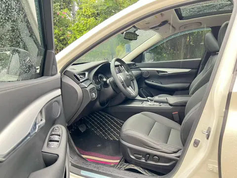 Infiniti QX50
