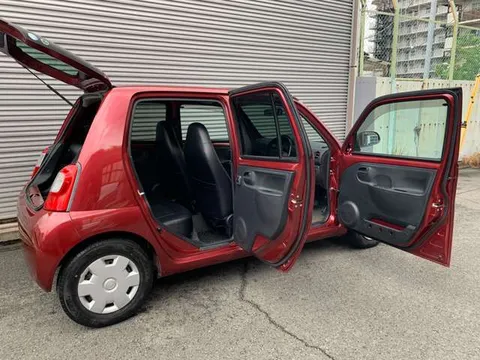 Daihatsu Esse