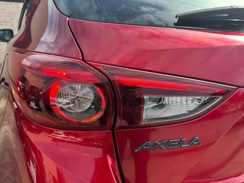 Mazda Axela Sport