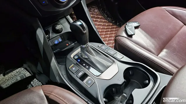 Hyundai Grand Santa Fe (Maxcruz)