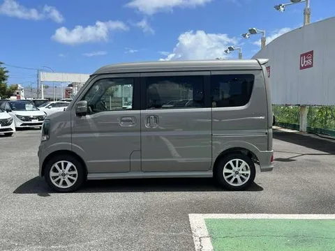 Nissan Clipper Rio