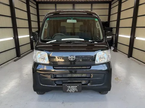 Toyota Pixis Van
