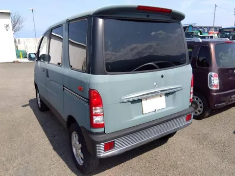 Daihatsu Atrai Wagon