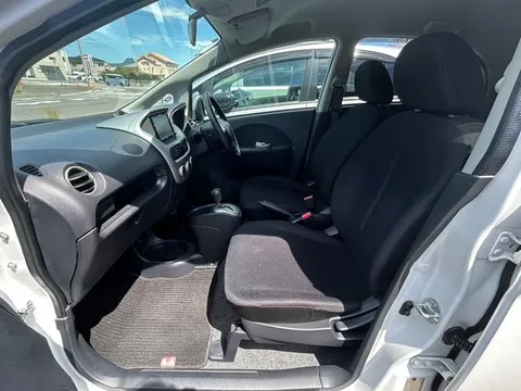 Mitsubishi I