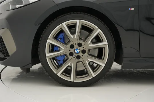 BMW BMW