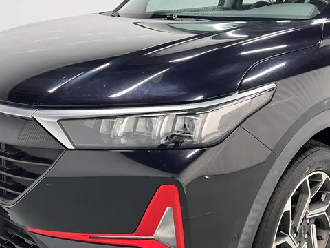 Dongfeng AX7