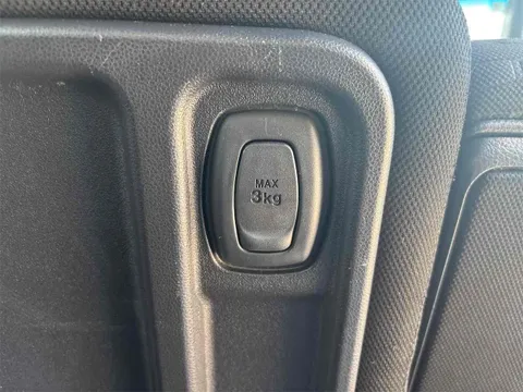 Toyota Pixis Mega