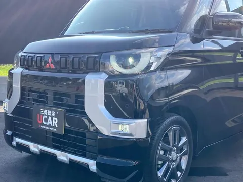 Mitsubishi Delica Mini