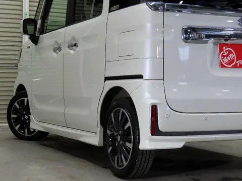 Suzuki Spacia Custom