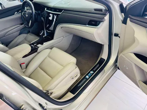 Cadillac XTS