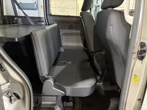 Suzuki Spacia Base