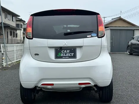 Mitsubishi I