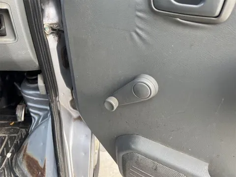 Mitsubishi Minicab Van