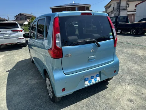Mitsubishi eK Wagon