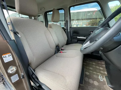 Suzuki Spacia Gear