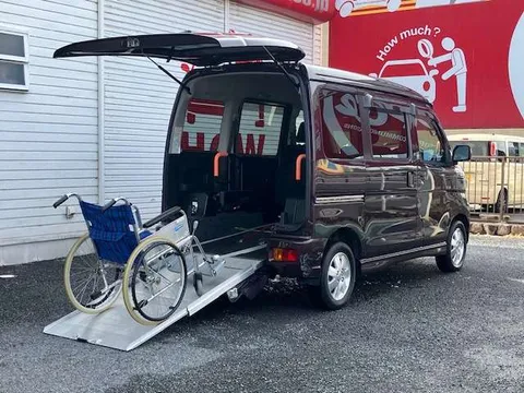Daihatsu Atrai Wagon