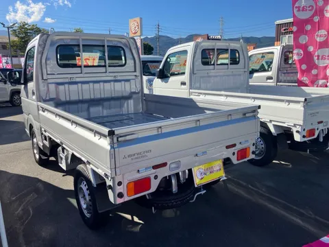 Mitsubishi Minicab Truck