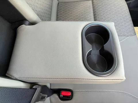 Nissan Note Aura