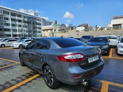 Renault SM3
