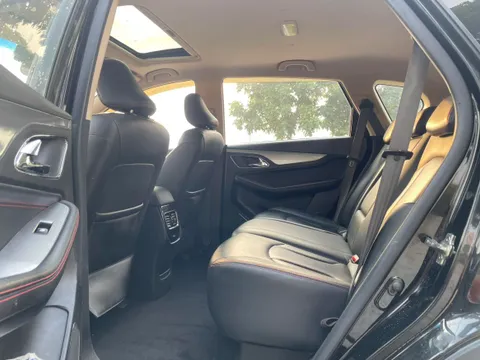 Baojun 560