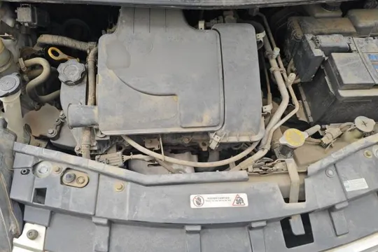 BYD F0