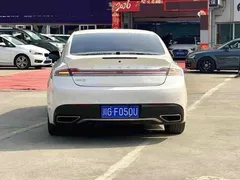 Lincoln MKZ