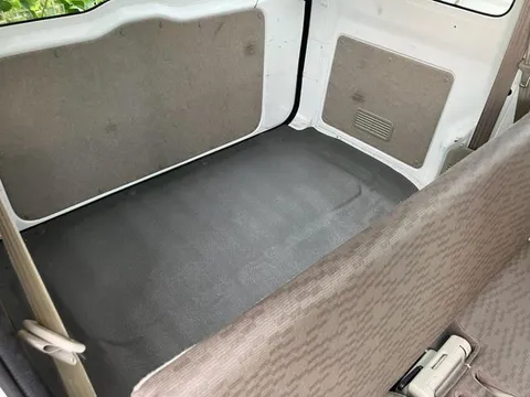 Mitsubishi Minicab Van
